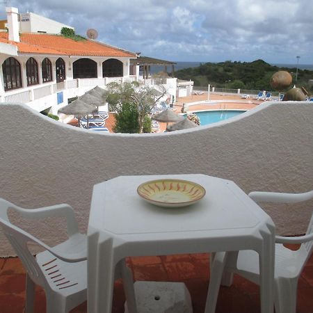 Apartamentos Salema Praia Club Esterno foto
