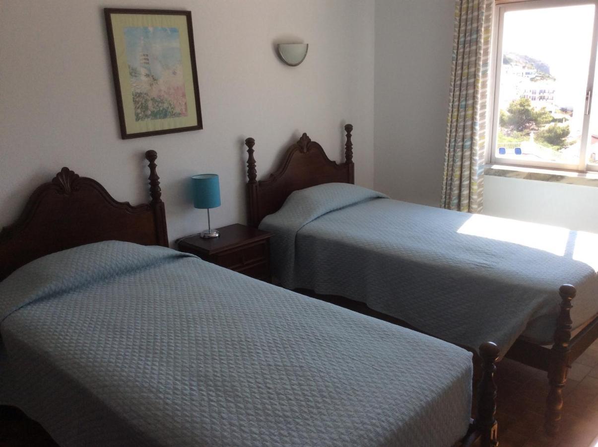 Apartamentos Salema Praia Club Esterno foto