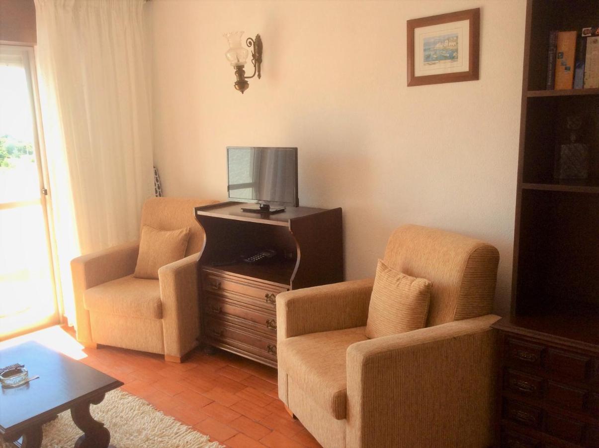 Apartamentos Salema Praia Club Esterno foto