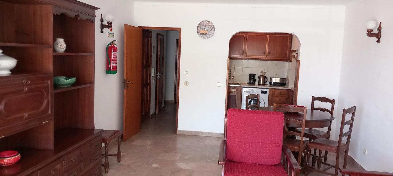 Apartamentos Salema Praia Club Esterno foto