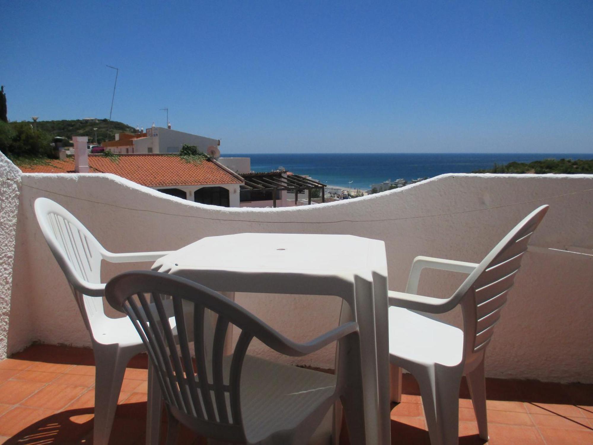 Apartamentos Salema Praia Club Esterno foto