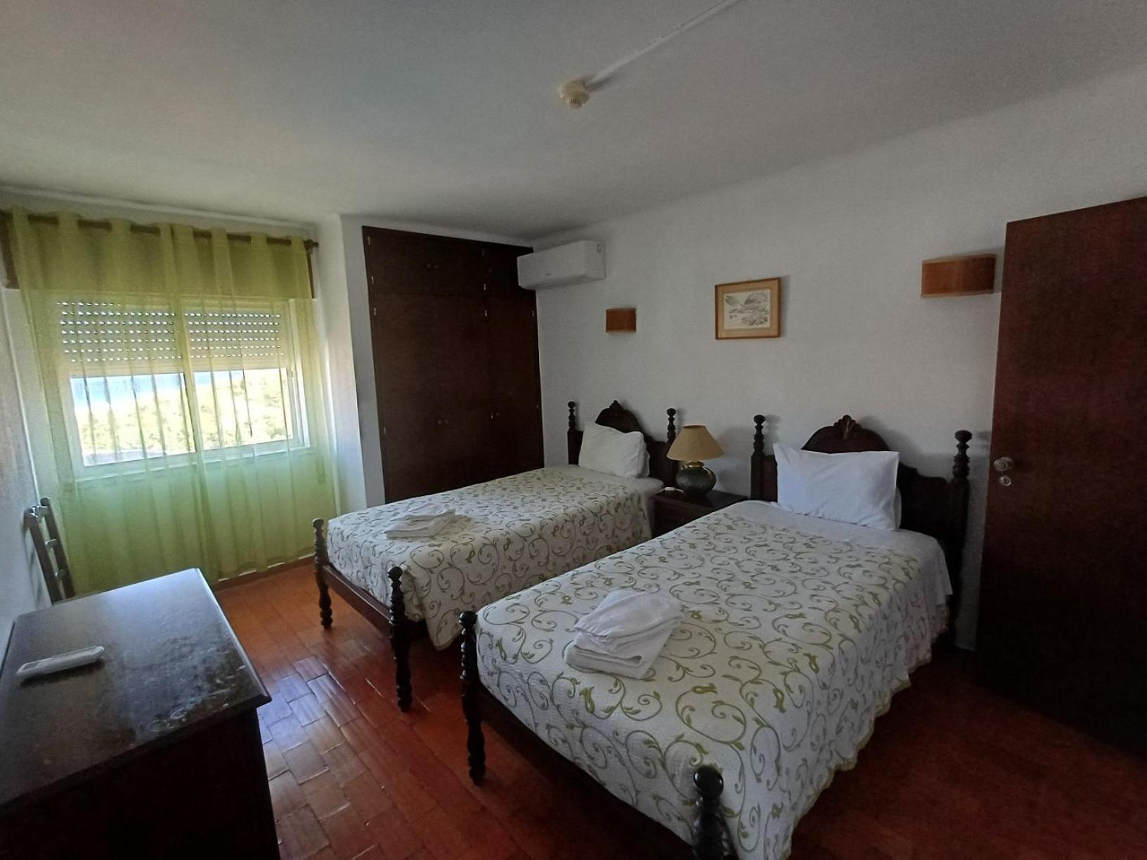 Apartamentos Salema Praia Club Esterno foto