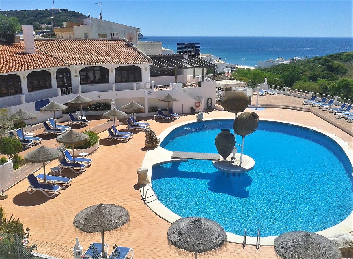 Apartamentos Salema Praia Club Esterno foto