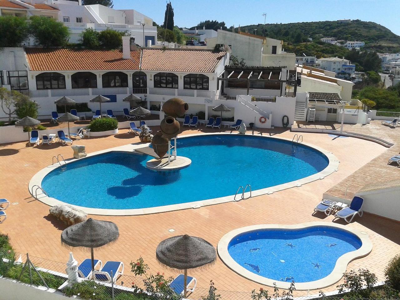 Apartamentos Salema Praia Club Esterno foto