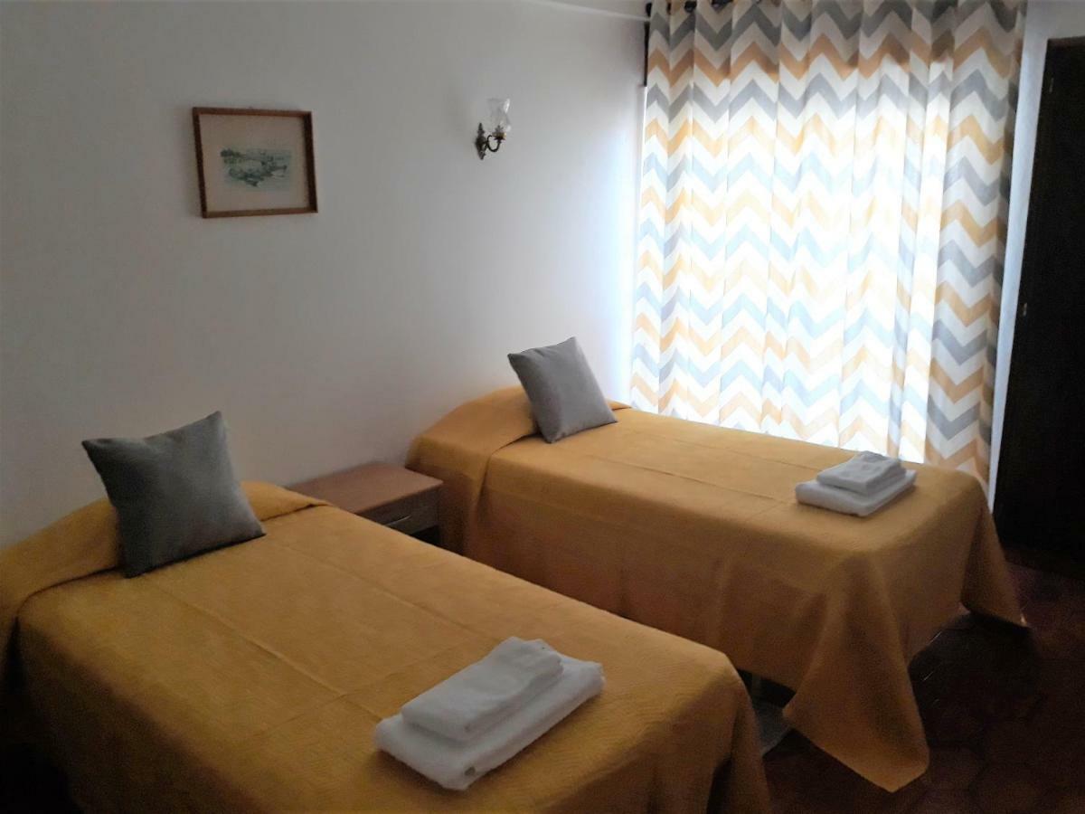 Apartamentos Salema Praia Club Esterno foto